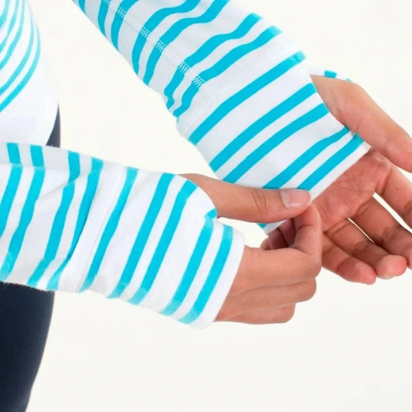 Lululemon Voyage Pullover *TencelTwin Stripe Spry Blue / Spry Blue - Picture 4 of 11